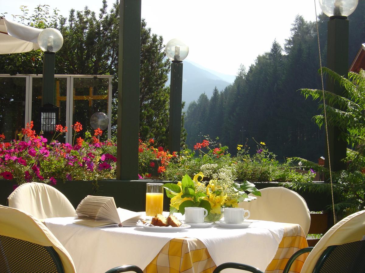 Hotel Brandl San Candido Exterior photo